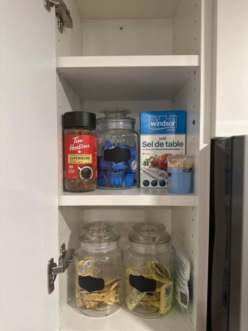 Brand New 1 Bedroom Basement Suite. Wi-fi,netflix * Edmonton